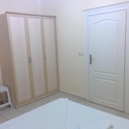 Aparthotel Orange Grove Apart *