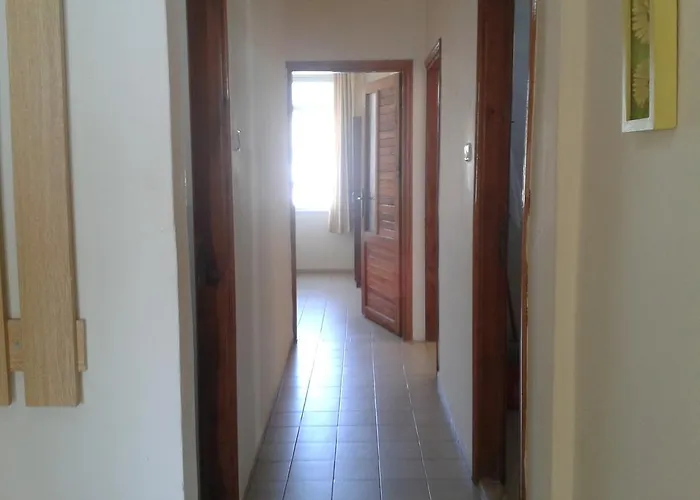 Aparthotel Orange Grove Apart *